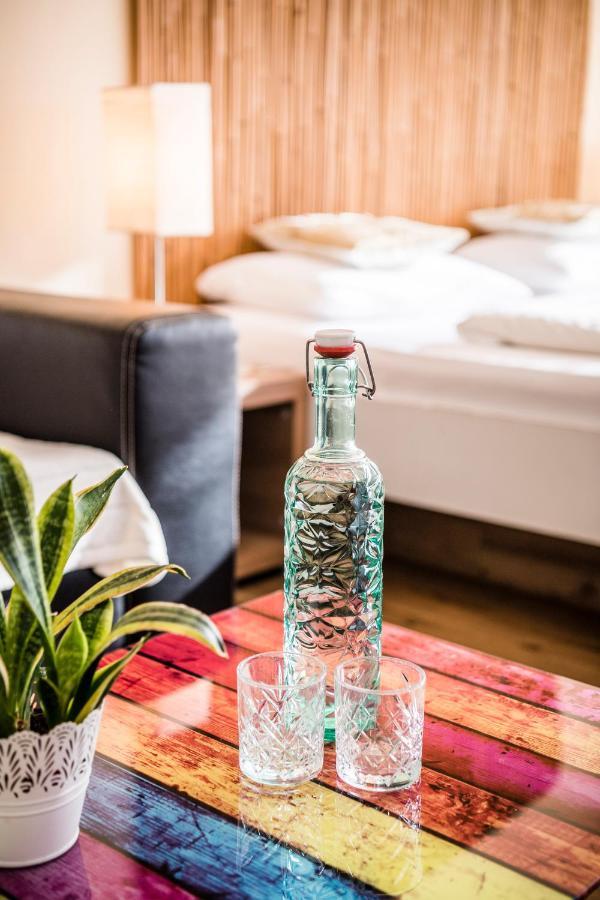 קולדראנו Hotel Bamboo מראה חיצוני תמונה