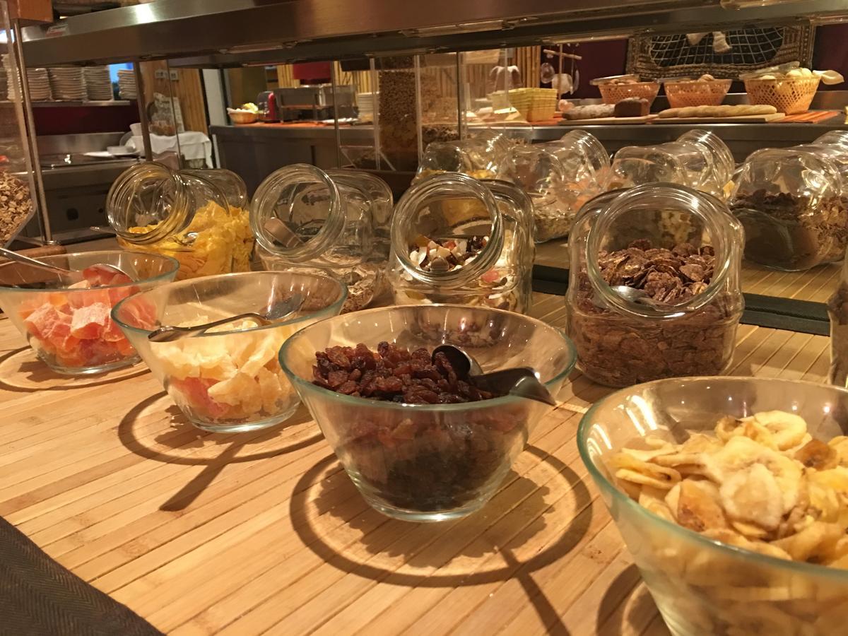 קולדראנו Hotel Bamboo מראה חיצוני תמונה